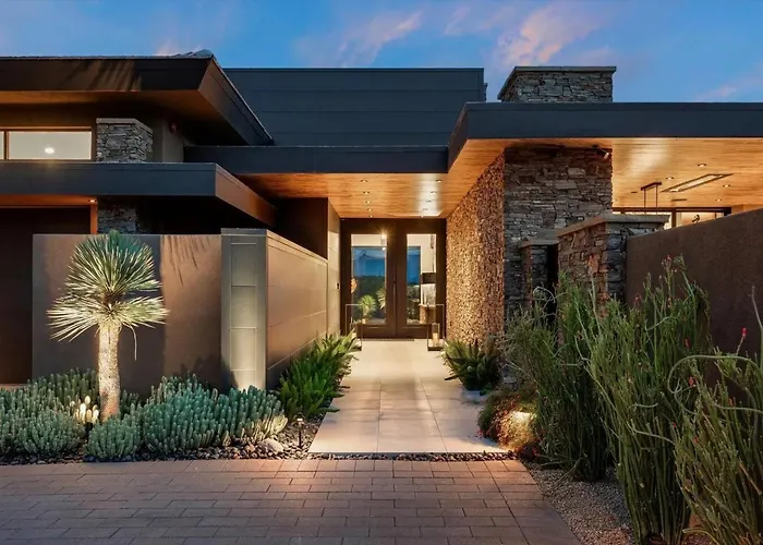 Villa Elegance With Pool