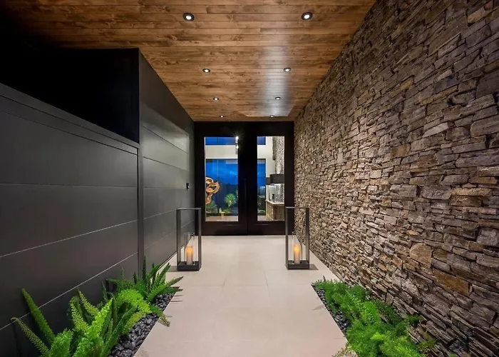 Villa Elegance With Pool *